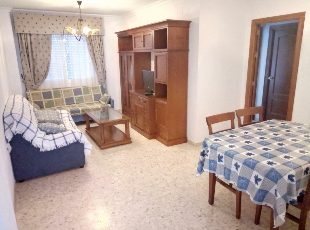 Apartamento Villamartin, Tranquilo Y Con Parking Conil De La Frontera Extérieur photo